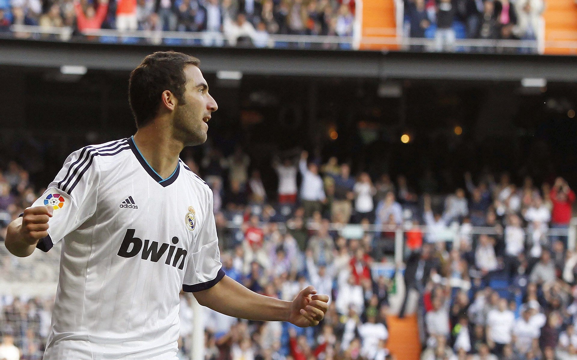 足球比赛规则讨论持续进行，足球竞赛规则应该遵循哪些基本原则